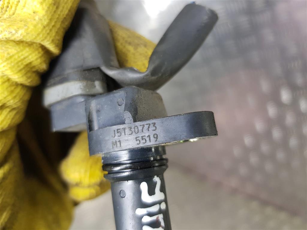 датчик положения коленвала SUZUKI JIMNY 1.3 4WD MT (86 л.с.)Jimny  III рестайлинг (2005—2012) Внедорожник J5T30773, 980 рублей, Москва