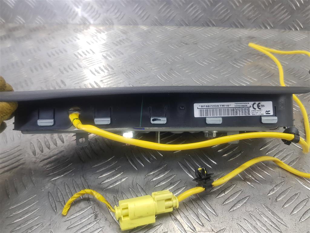 подушка безопасности боковая (сиденье) MITSUBISHI L200  2.4 DID AT (154 л.с.)L200  V (2015—2019) Пикап 7030A532, 11330 рублей, Москва