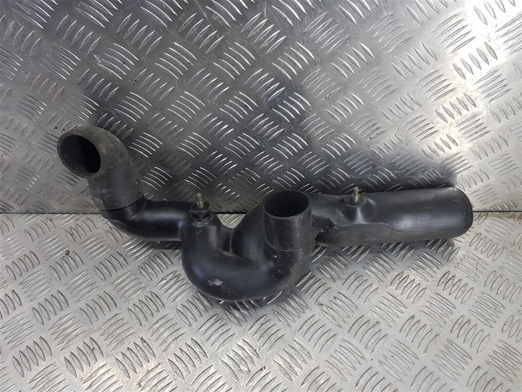 воздухозаборник SUZUKI JIMNY 1.3 4WD MT (86 л.с.)Jimny  III рестайлинг (2005—2012) Внедорожник 13820-81A00, 1090 рублей, Москва