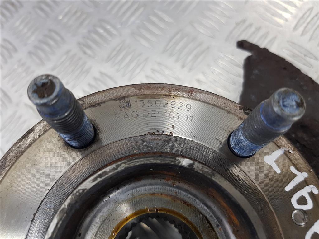 кулак CHEVROLET  ORLANDO 1.8 AT (141 л.с.)Orlando  I (2010—2018) Минивэн 13248527, 3510 рублей, Москва