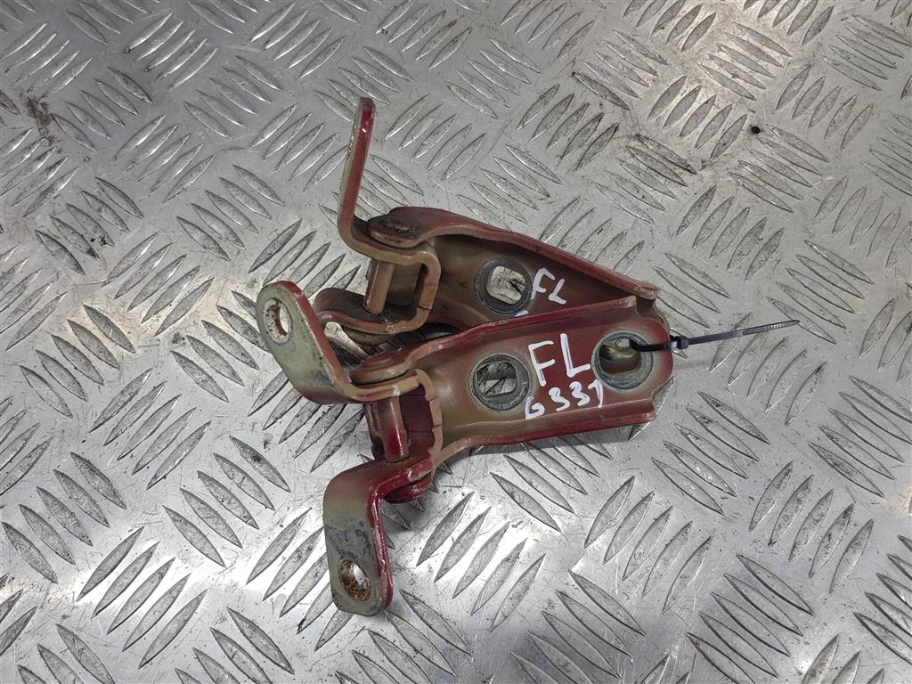 петли капота CHEVROLET  ORLANDO 1.8 AT (141 л.с.)Orlando  I (2010—2018) Минивэн 95142830, 3620 рублей, Москва