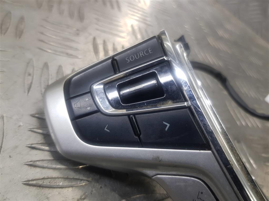 блок кнопок MITSUBISHI L200  2.4 DID AT (154 л.с.)L200  V (2015—2019) Пикап 8616A034, 10750 рублей, Москва