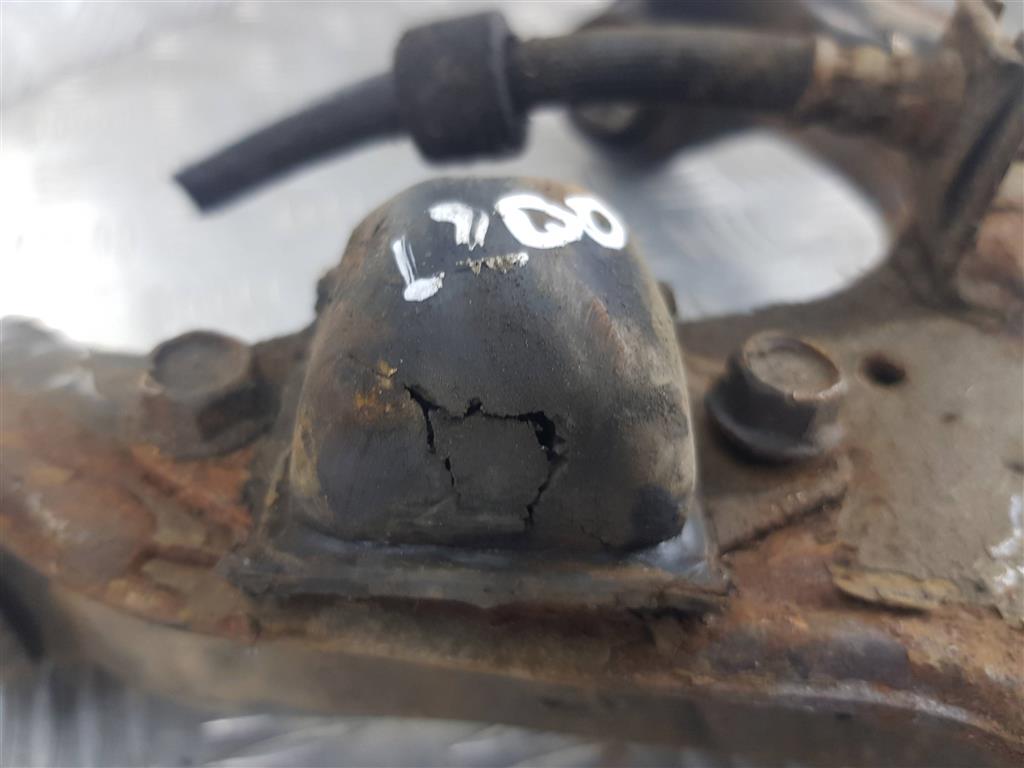 рычаг MITSUBISHI L200  2.4 DID AT (154 л.с.)L200  V (2015—2019) Пикап 4010A147, 3850 рублей, Москва