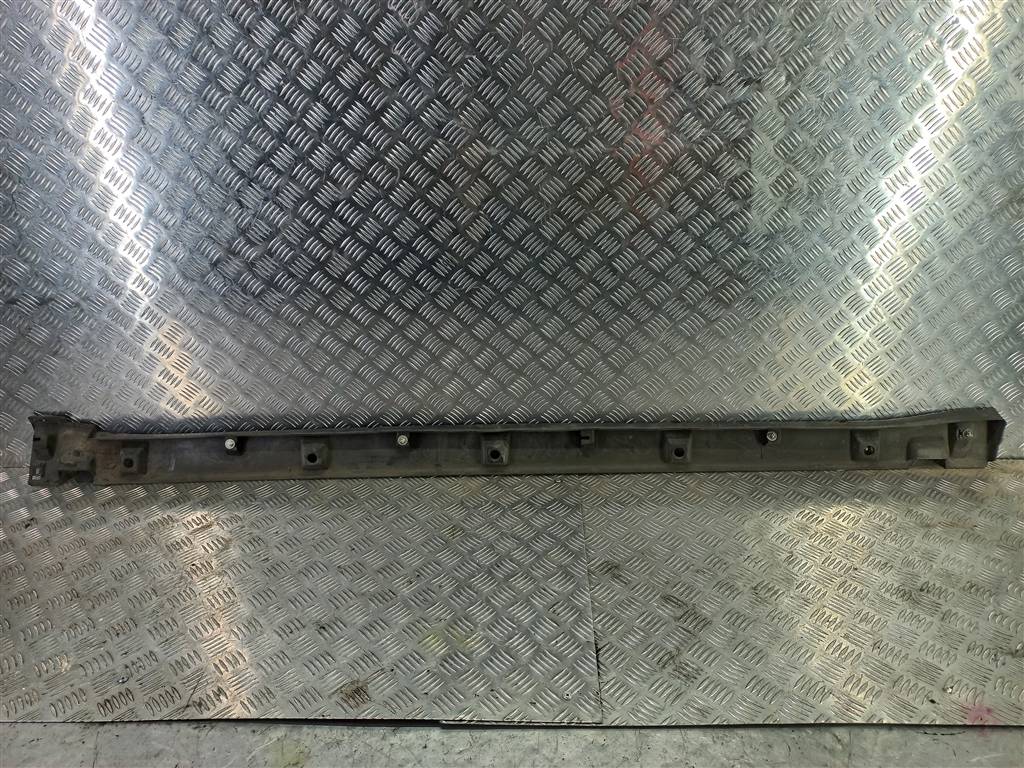 накладка порога SUZUKI Grand Vitara 2.0 4WD MT (140 л.с.)Grand Vitara  II (2005—2008) Внедорожник 7756165j0, 1780 рублей, Москва