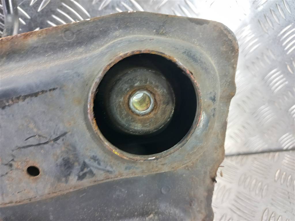 балка продольная (лыжа) SUZUKI Grand Vitara 2.4 AT (169 л.с.)Grand Vitara  II рестайлинг (2008—2012) Внедорожник, 13050 рублей, Москва