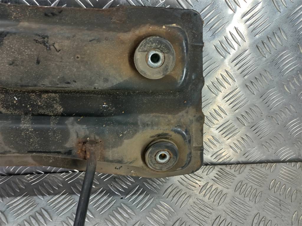 балка продольная (лыжа) SUZUKI Grand Vitara 2.4 AT (169 л.с.)Grand Vitara  II рестайлинг (2008—2012) Внедорожник, 13050 рублей, Москва