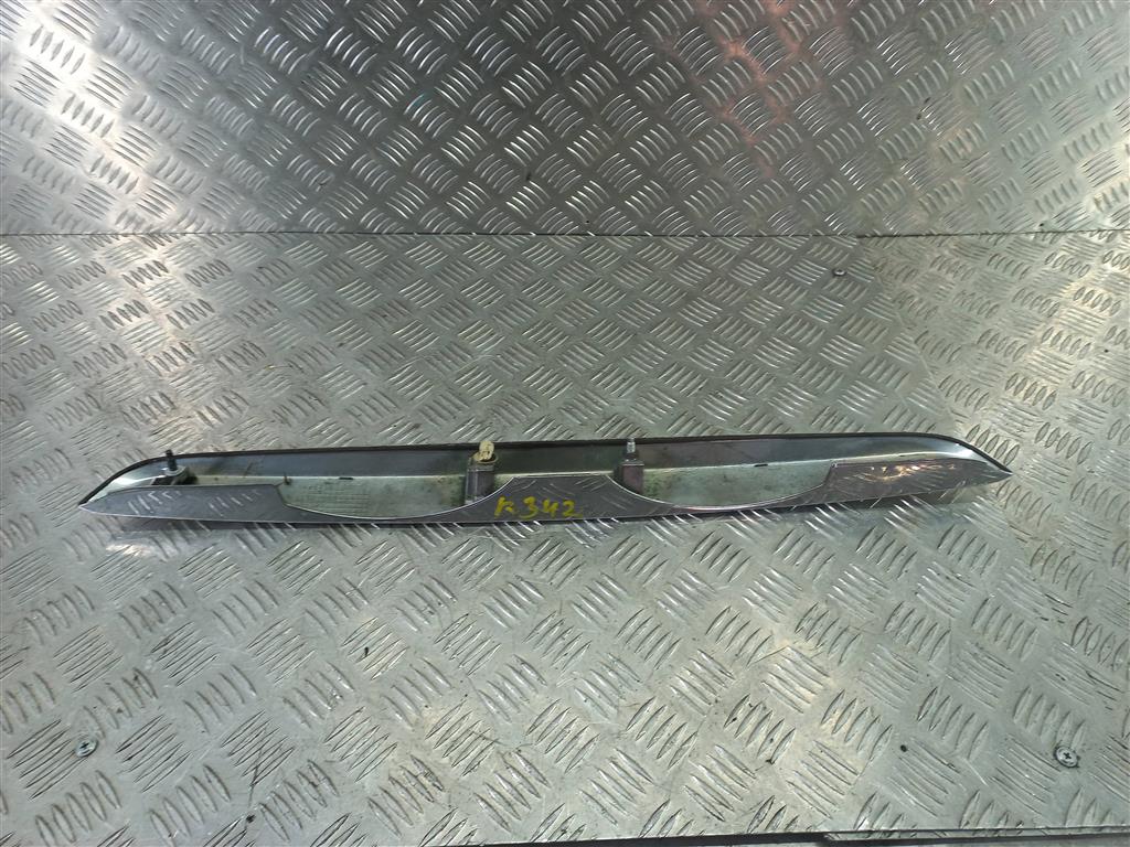 накладка двери SUZUKI Grand Vitara 2.4 AT (169 л.с.)Grand Vitara  II рестайлинг (2008—2012) Внедорожник 83940-78K01-0PG, 3850 рублей, Москва