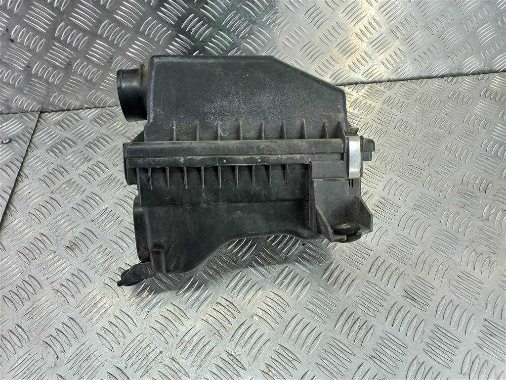 корпус воздушного фильтра MITSUBISHI COLT  MN130292, 2360 рублей, Москва