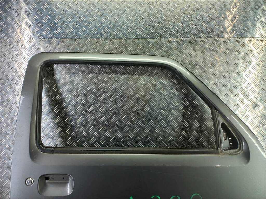 дверь SUZUKI JIMNY 1.3 4WD MT (86 л.с.)Jimny  III рестайлинг (2005—2012) Внедорожник 68001-81A11, 12250 рублей, Москва