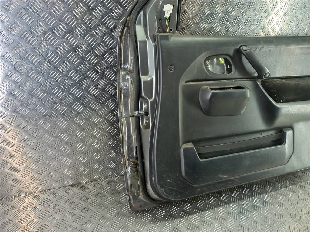 дверь SUZUKI JIMNY 1.3 4WD MT (86 л.с.)Jimny  III рестайлинг (2005—2012) Внедорожник 68001-81A11, 12250 рублей, Москва