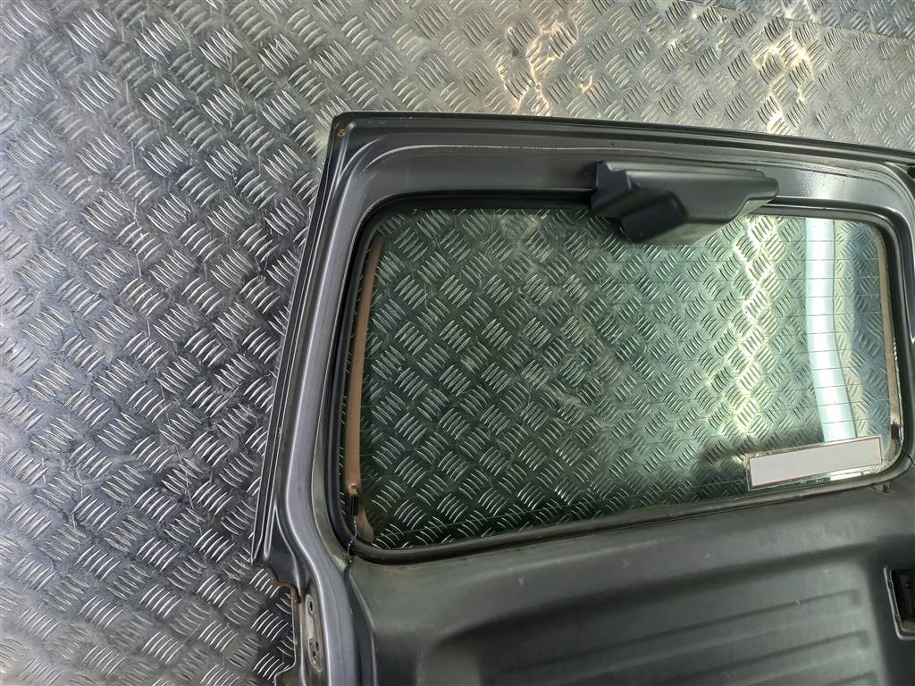 крышка багажника SUZUKI JIMNY 1.3 4WD MT (86 л.с.)Jimny  III рестайлинг (2005—2012) Внедорожник 69100-81A03, 25700 рублей, Москва