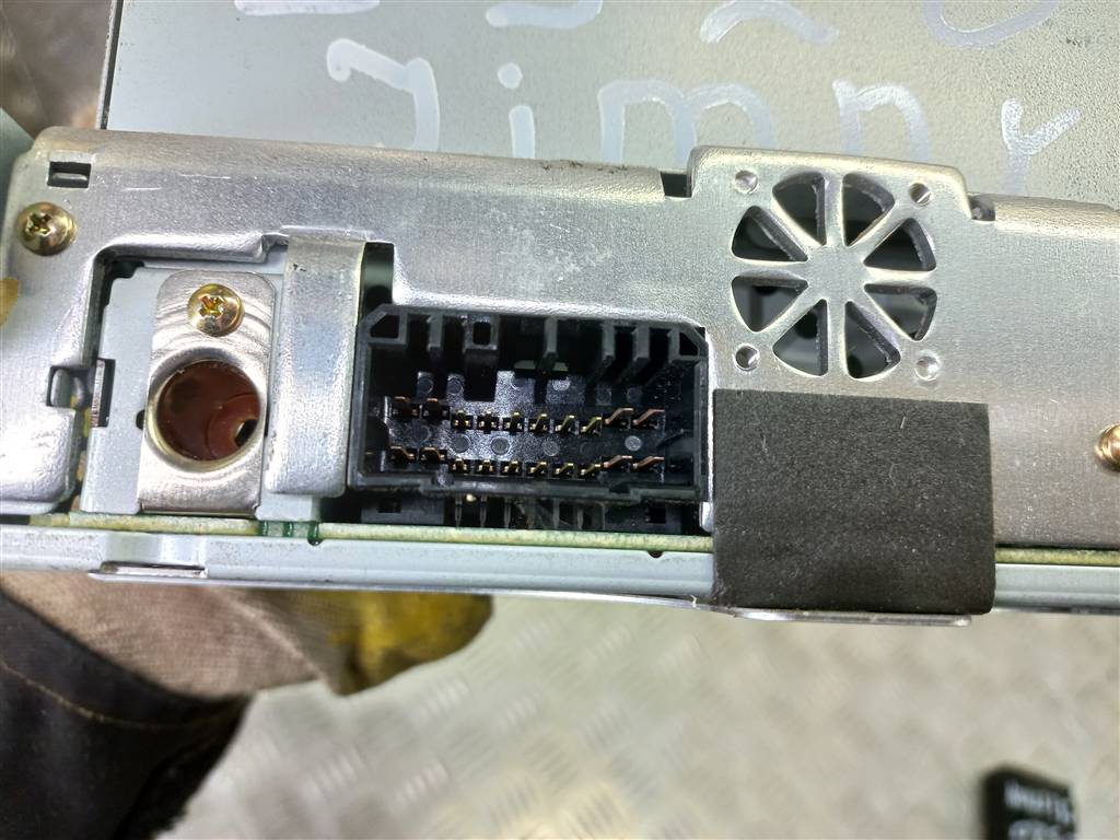 магнитола SUZUKI JIMNY 1.3 4WD MT (86 л.с.)Jimny  III рестайлинг (2005—2012) Внедорожник 39101-76J81, 5120 рублей, Москва