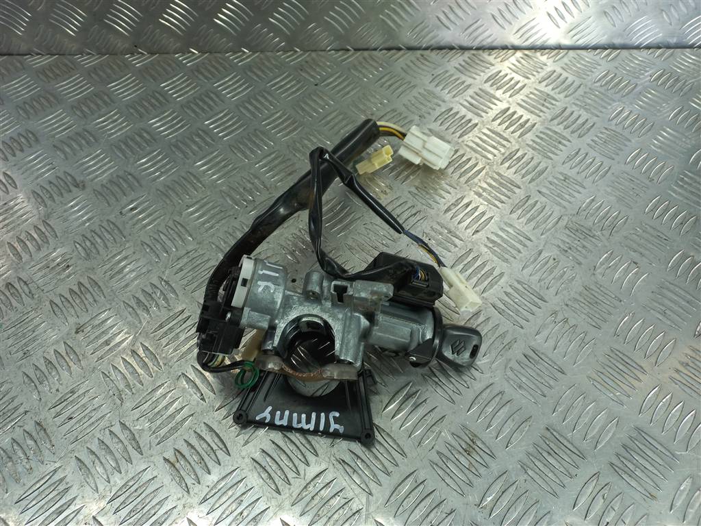 замок зажигания SUZUKI JIMNY 1.3 4WD MT (86 л.с.)Jimny  III рестайлинг (2005—2012) Внедорожник 37103-81831, 5230 рублей, Москва