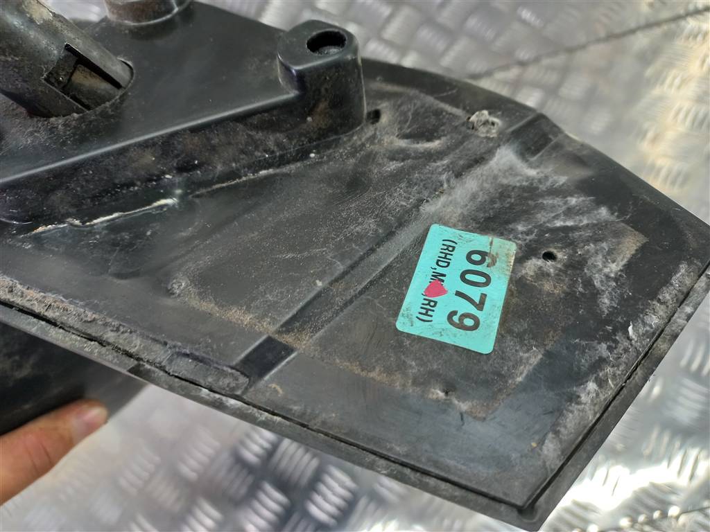 зеркало CHEVROLET  SPARK 1.0 MT (67 л.с.)Spark  M300 (2009—2016) Хетчбэк 95211923, 5920 рублей, Москва