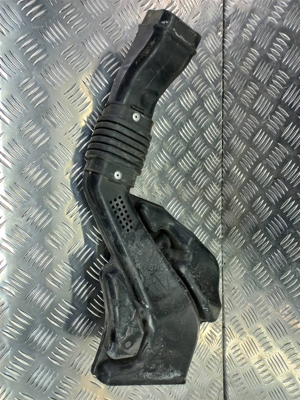 воздухозаборник MITSUBISHI ASX  1505a479, 1090 рублей, Москва