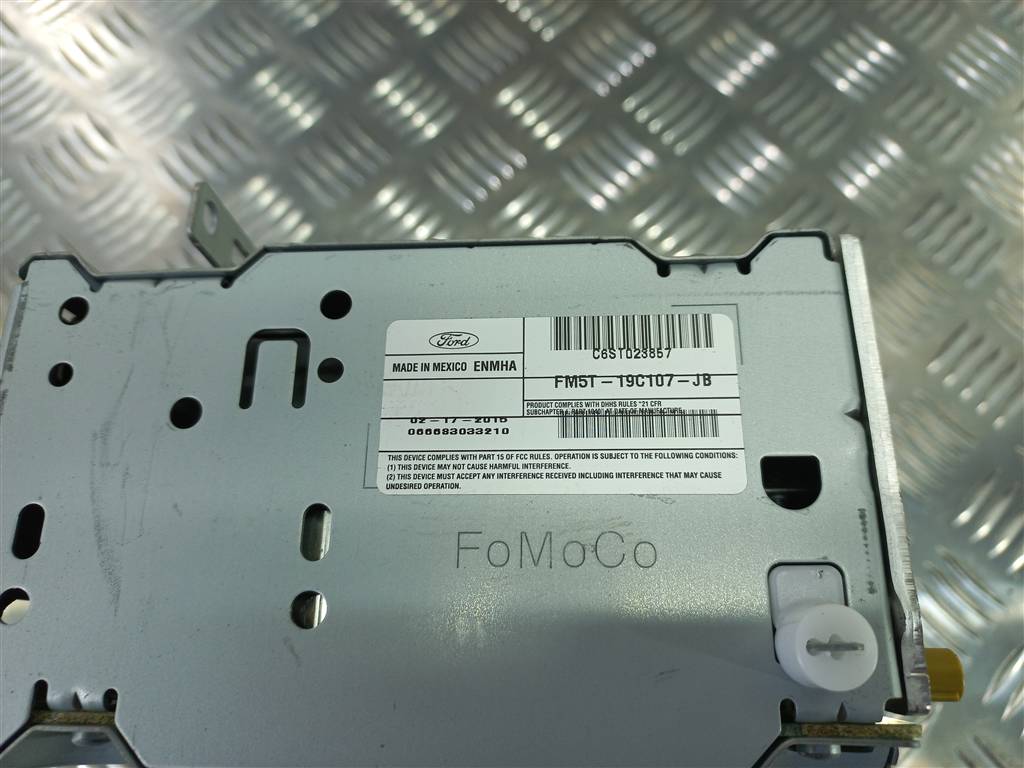магнитола FORD Focus 2.0 AMT (160 л.с.)Focus  III рестайлинг (2014—2019) Седан FM5T-19C107-JB, 16500 рублей, Москва