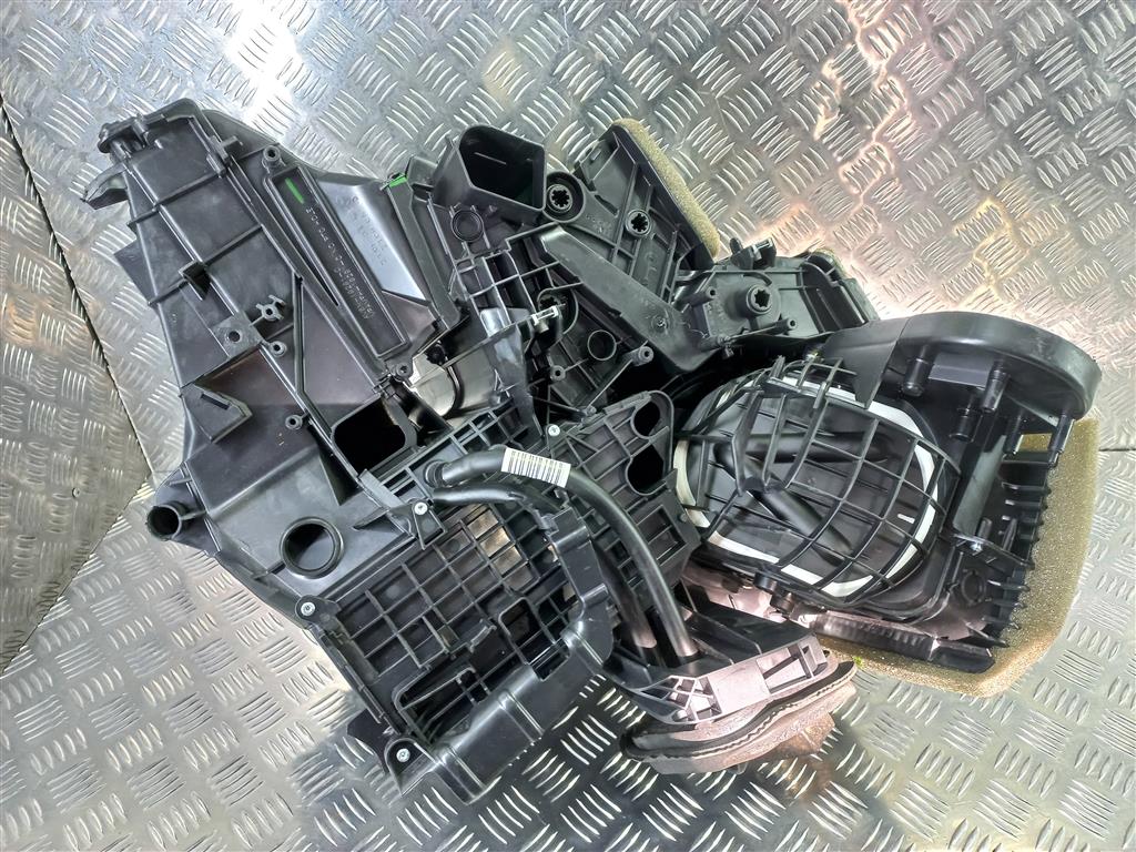 корпус отопителя FORD Focus 2.0 AMT (160 л.с.)Focus  III рестайлинг (2014—2019) Седан F1FZ-19B555-A, 7290 рублей, Москва