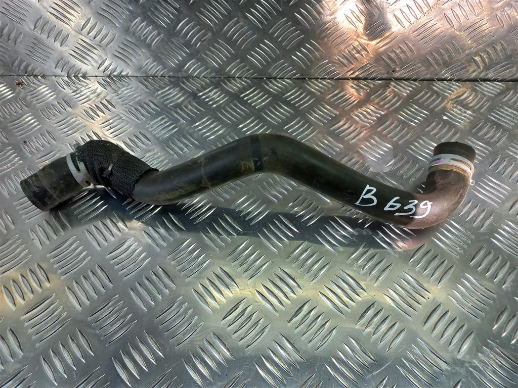 патрубок радиатора FORD Focus 2.0 AMT (160 л.с.)Focus  III рестайлинг (2014—2019) Седан CV6Z-8260-K, 1280 рублей, Москва