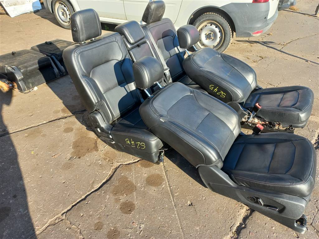 салон FORD EXPLORER 3.5 4WD AT (290 л.с.)Explorer  V рестайлинг (2015—2018) Внедорожник FB5Z7862900HA, 98150 рублей, Москва