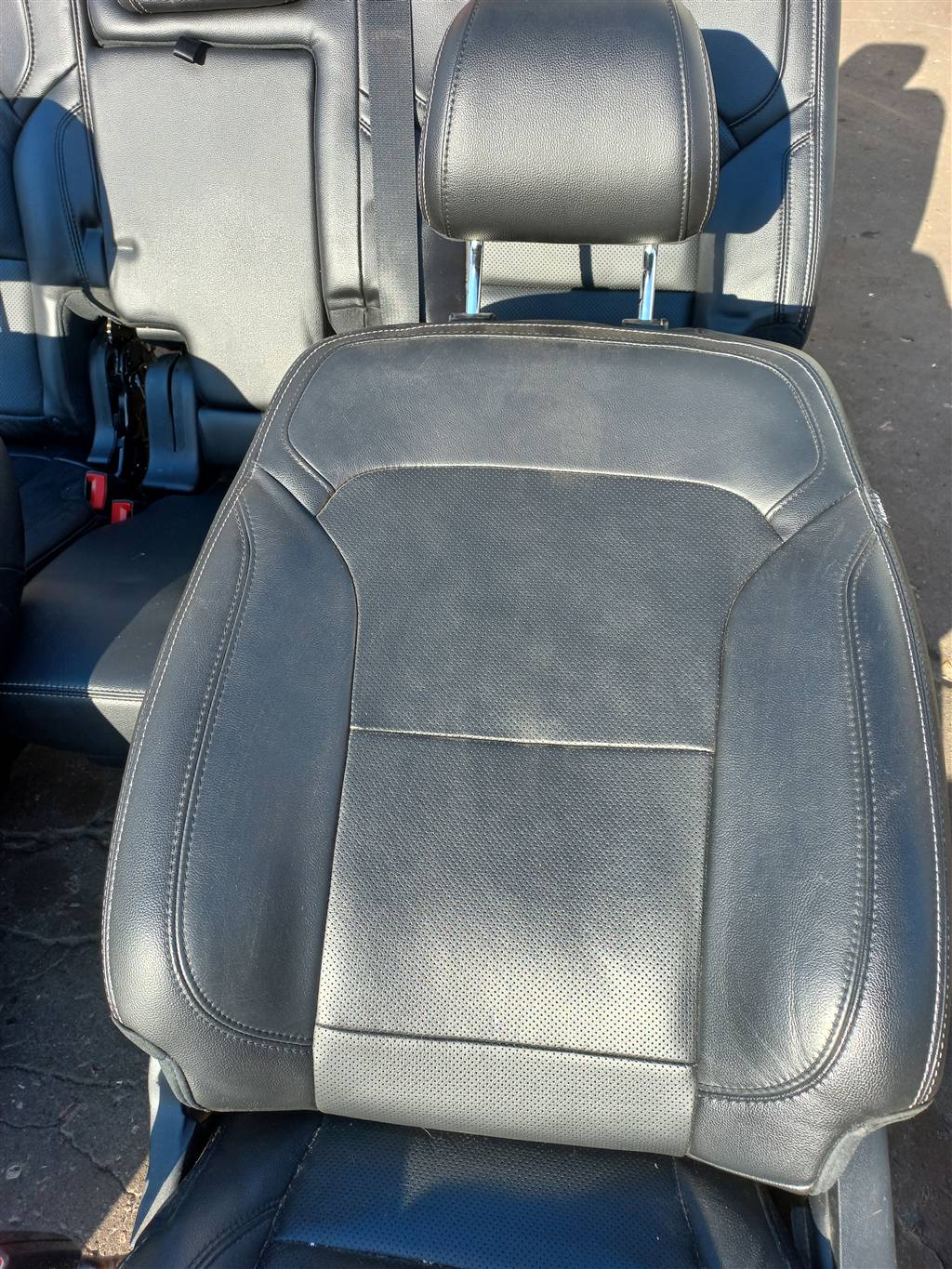 салон FORD EXPLORER 3.5 4WD AT (290 л.с.)Explorer  V рестайлинг (2015—2018) Внедорожник FB5Z7862900HA, 98150 рублей, Москва