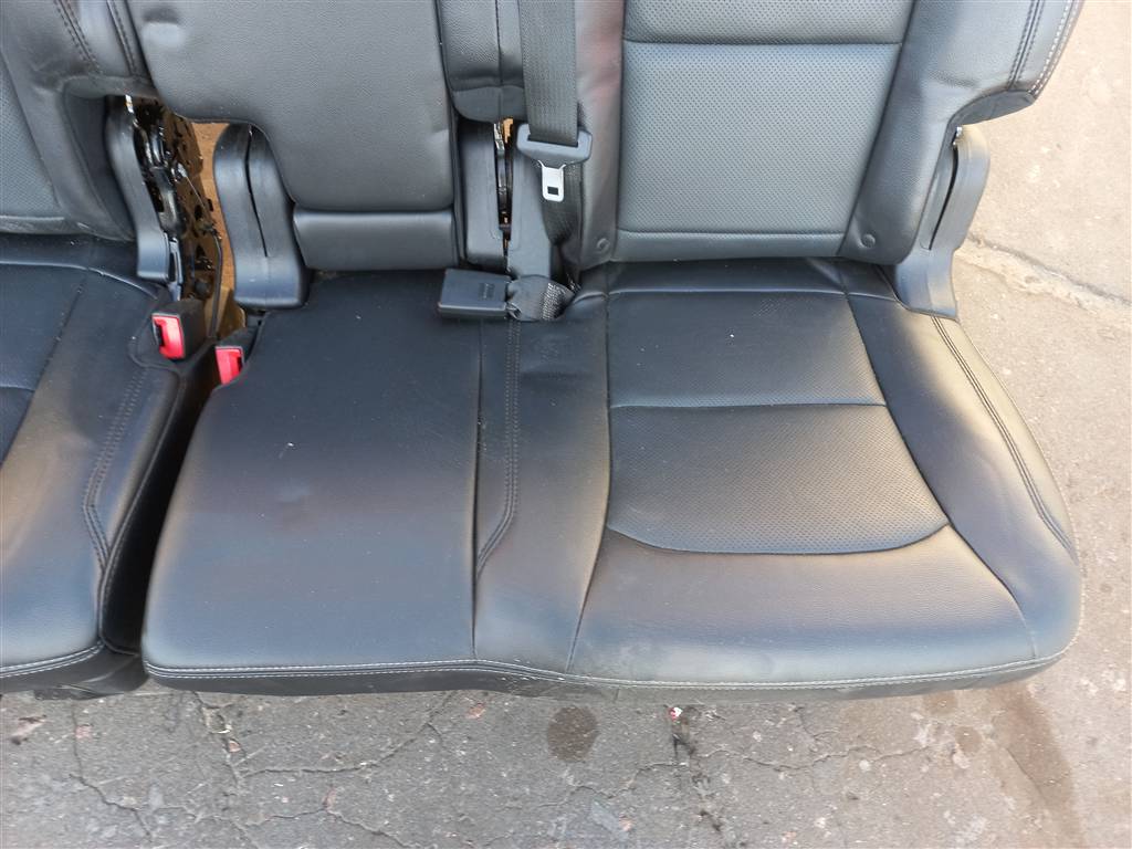 салон FORD EXPLORER 3.5 4WD AT (290 л.с.)Explorer  V рестайлинг (2015—2018) Внедорожник FB5Z7862900HA, 98150 рублей, Москва