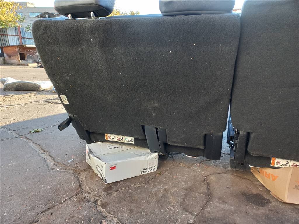 салон FORD EXPLORER 3.5 4WD AT (290 л.с.)Explorer  V рестайлинг (2015—2018) Внедорожник FB5Z7862900HA, 98150 рублей, Москва