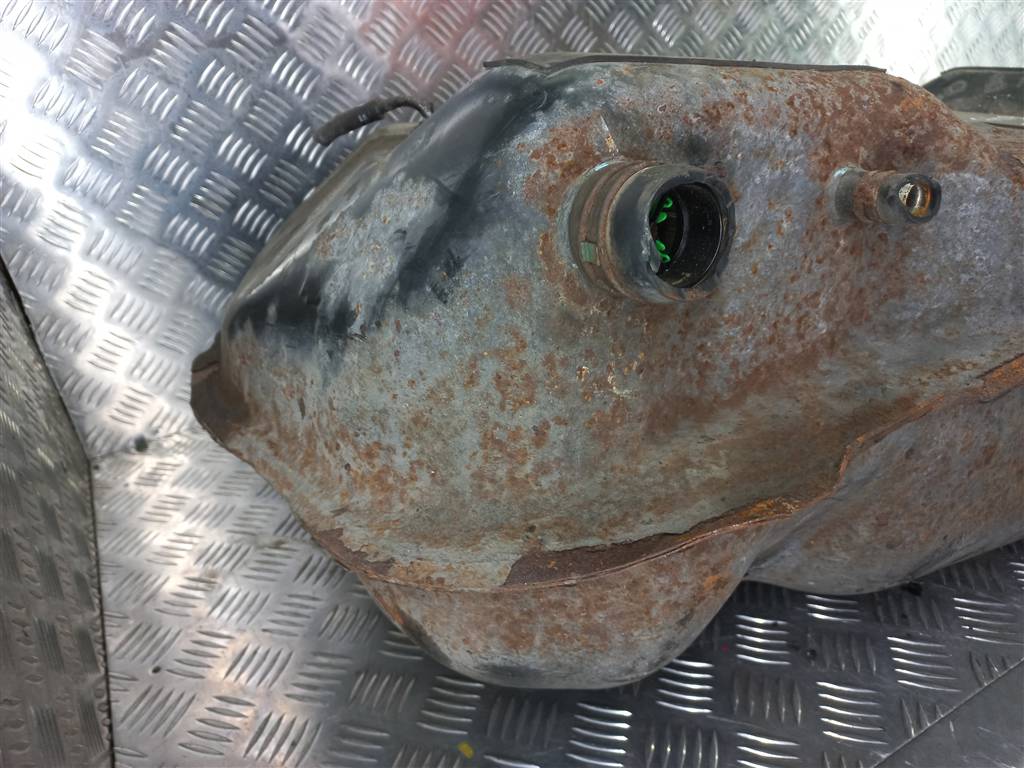 бак топливный MITSUBISHI ASX  1700A963, 15350 рублей, Москва