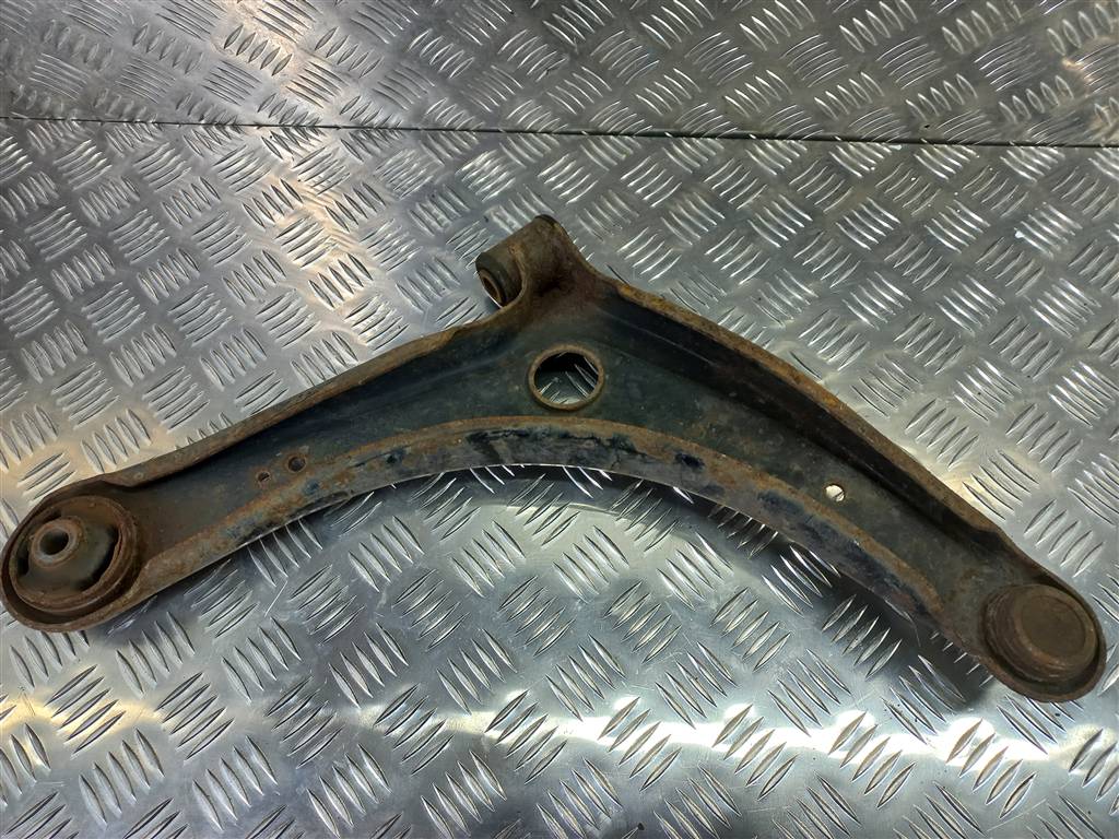 рычаг MITSUBISHI ASX  4013A281, 2360 рублей, Москва