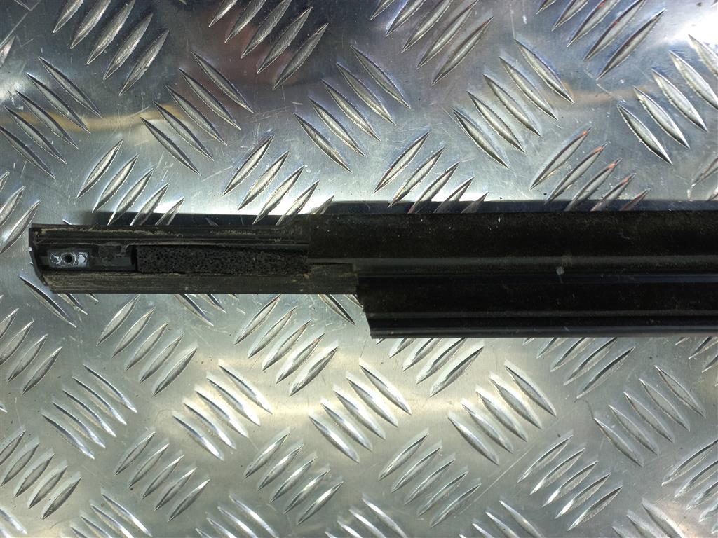 молдинг стекла FORD EXPLORER 3.5 4WD AT (290 л.с.)Explorer  V рестайлинг (2015—2018) Внедорожник BB5Z-7825597-B, 1550 рублей, Москва