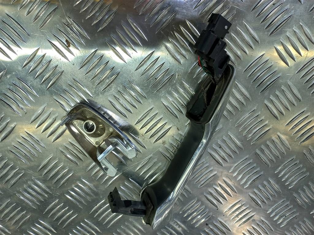 ручка двери внешняя FORD EXPLORER 3.5 4WD AT (290 л.с.)Explorer  V рестайлинг (2015—2018) Внедорожник ba137822404aa, 3620 рублей, Москва