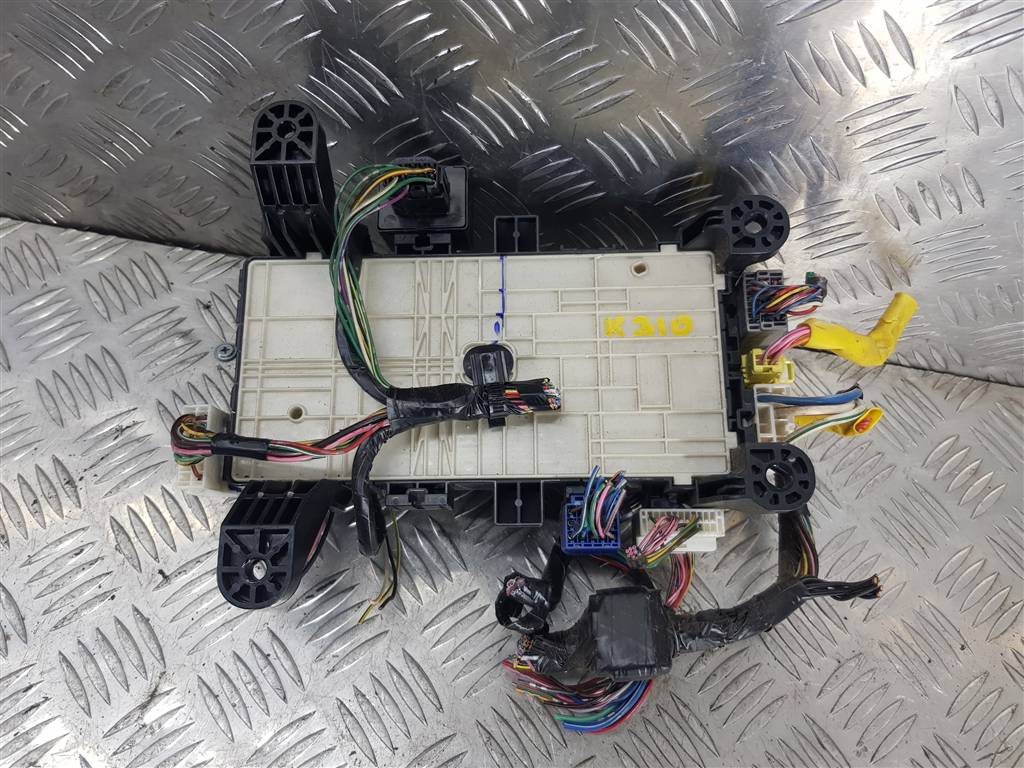 блок предохранителей салон SUZUKI Grand Vitara 2.0 4WD AT (140 л.с.)Grand Vitara  II (2005—2008) Внедорожник 3671064J00, 980 рублей, Москва