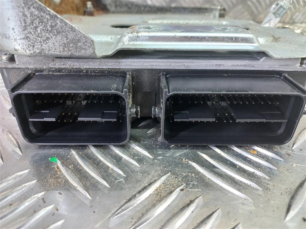 блок управления двигателем MITSUBISHI ASX  1860C024, 5000 рублей, Москва