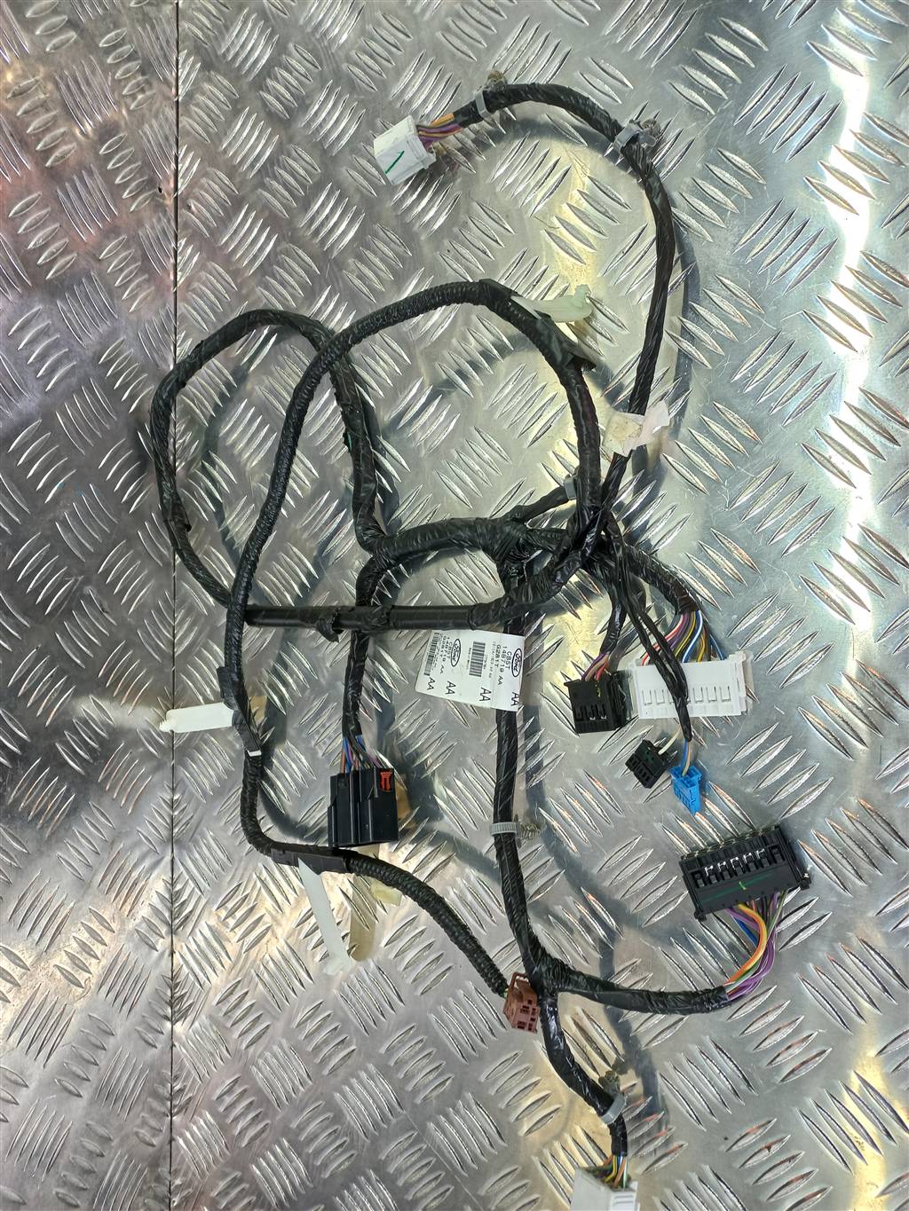 проводка (коса) FORD EXPLORER 3.5 4WD AT (290 л.с.)Explorer  V рестайлинг (2015—2018) Внедорожник 14b719aa, 12940 рублей, Москва