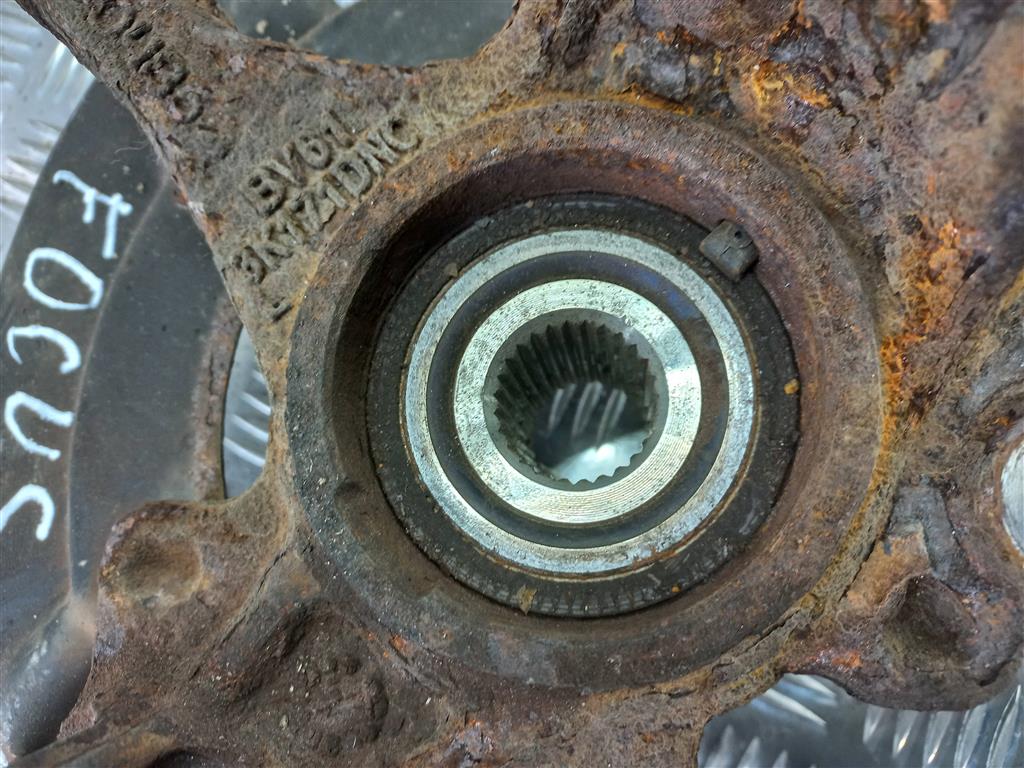 кулак FORD Focus 2.0 AMT (160 л.с.)Focus  III рестайлинг (2014—2019) Седан bv613k171dnc, 6150 рублей, Москва