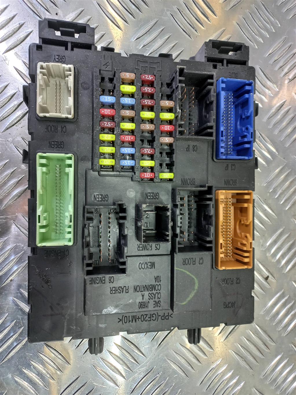 блок предохранителей FORD EXPLORER 3.5 4WD AT (290 л.с.)Explorer  V рестайлинг (2015—2018) Внедорожник 580D12F03, 14200 рублей, Москва