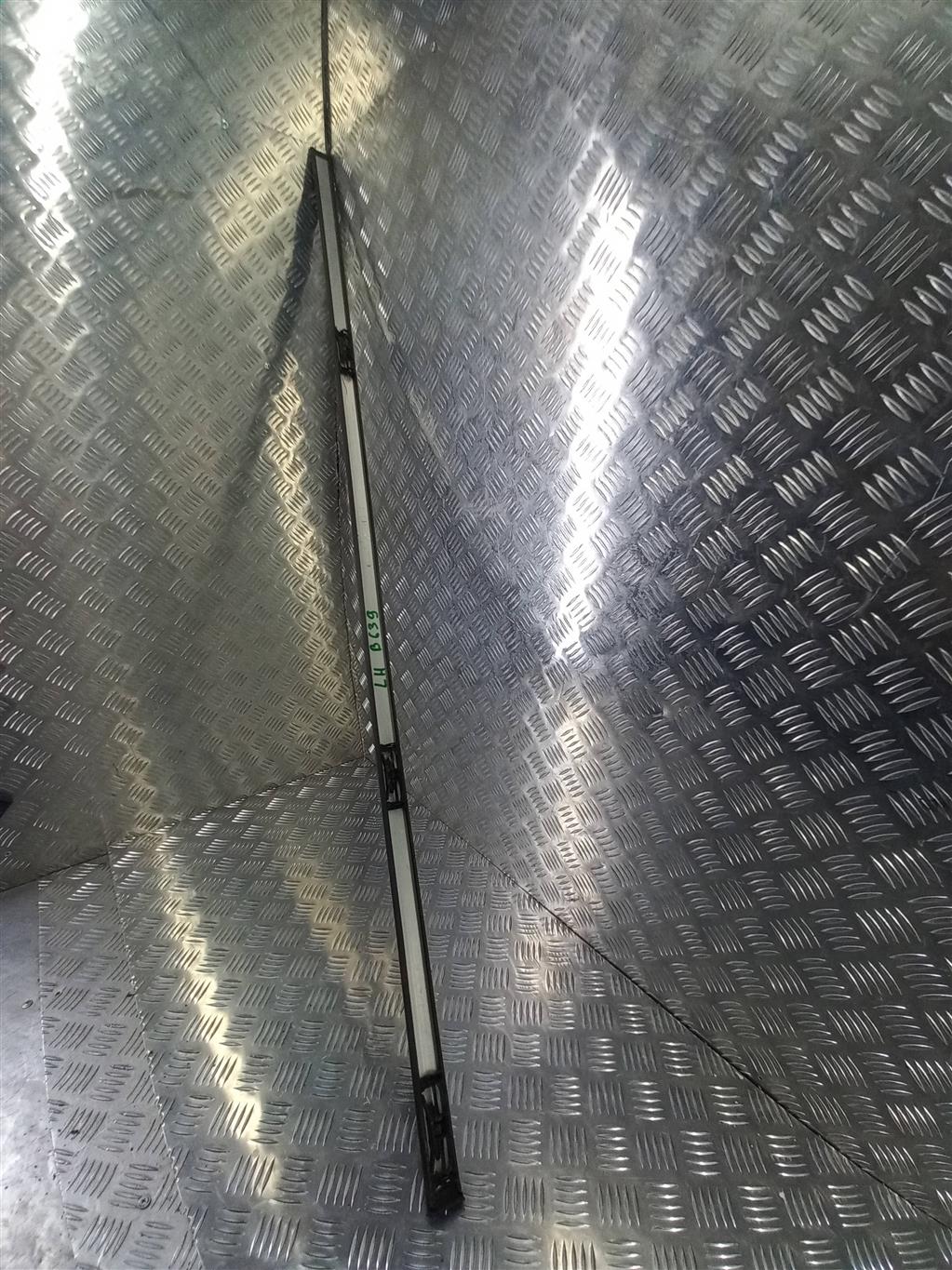 накладка FORD Focus 2.0 AMT (160 л.с.)Focus  III рестайлинг (2014—2019) Седан bm51a03195, 6150 рублей, Москва