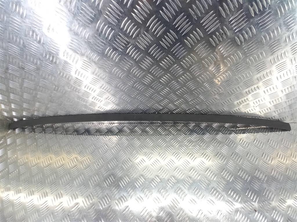 накладка FORD Focus 2.0 AMT (160 л.с.)Focus  III рестайлинг (2014—2019) Седан bm51a03195, 6150 рублей, Москва