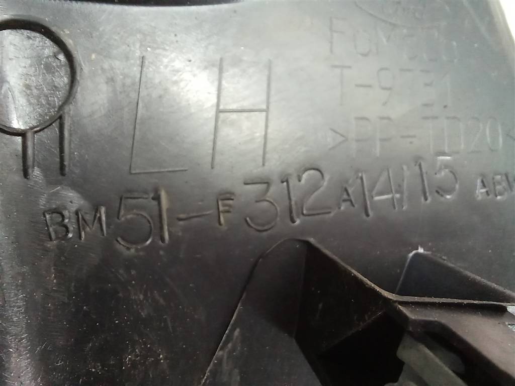 накладка FORD Focus 2.0 AMT (160 л.с.)Focus  III рестайлинг (2014—2019) Седан bm51f312a15, 1440 рублей, Москва