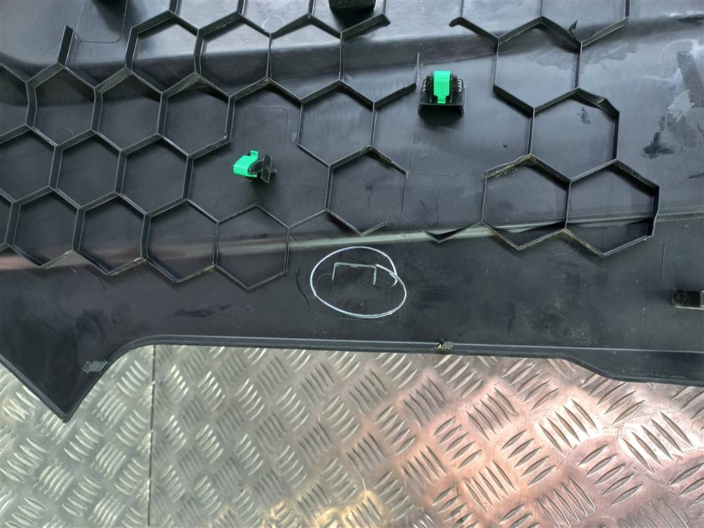 накладка FORD EXPLORER 3.5 4WD AT (290 л.с.)Explorer  V рестайлинг (2015—2018) Внедорожник bb5378045m10a, 1670 рублей, Москва