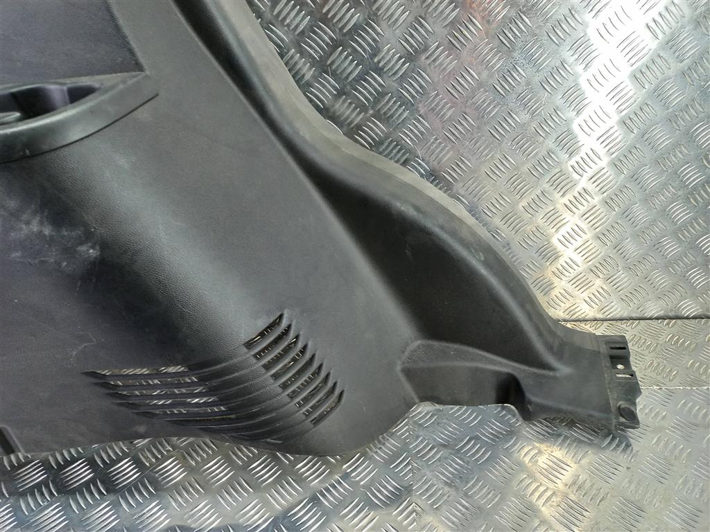 обшивка FORD EXPLORER 3.5 4WD AT (290 л.с.)Explorer  V рестайлинг (2015—2018) Внедорожник BB537831113AAW, 6500 рублей, Москва