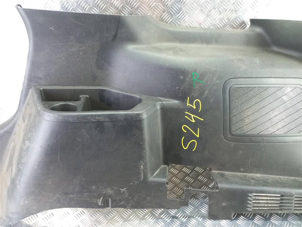 обшивка FORD EXPLORER 3.5 4WD AT (290 л.с.)Explorer  V рестайлинг (2015—2018) Внедорожник BB537831012AEW, 6500 рублей, Москва