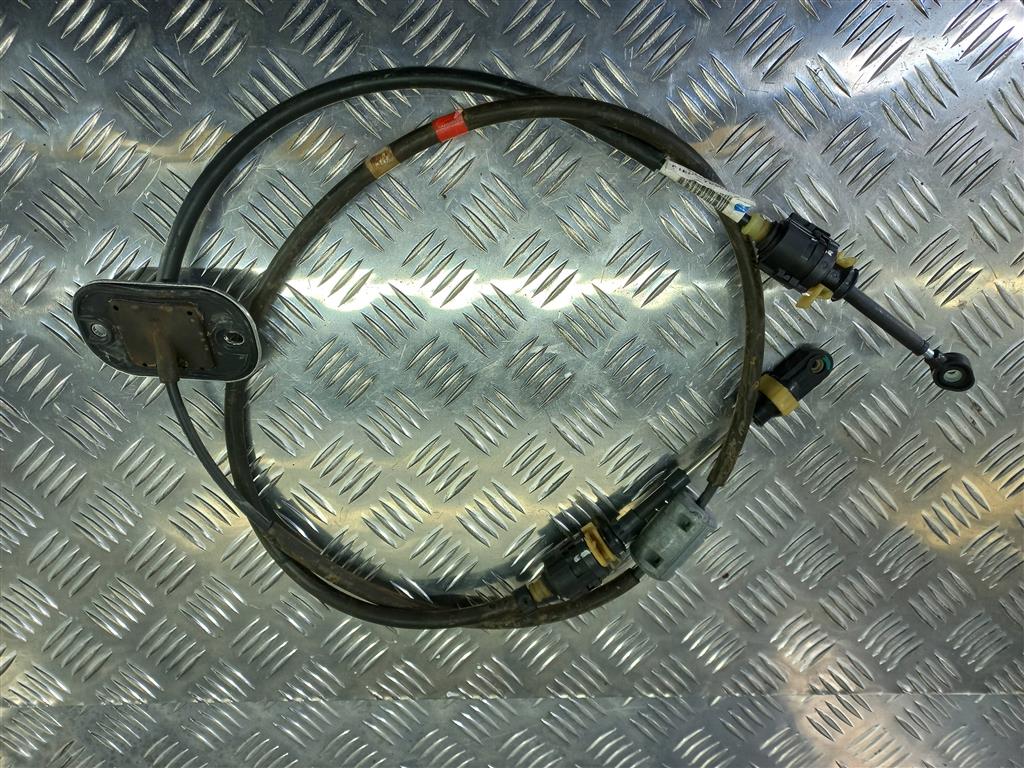 трос кпп FORD Focus 2.0 AMT (160 л.с.)Focus  III рестайлинг (2014—2019) Седан F1EZ-7E395-A, 8450 рублей, Москва