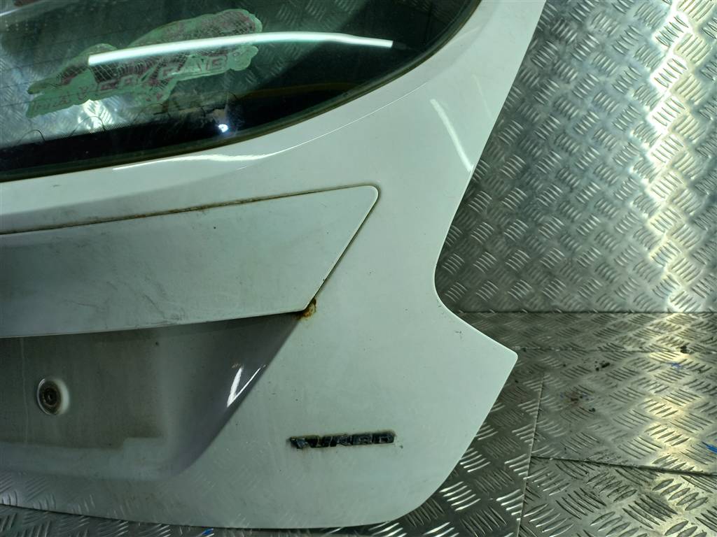 крышка багажника FORD Focus  1838957, 9600 рублей, Москва