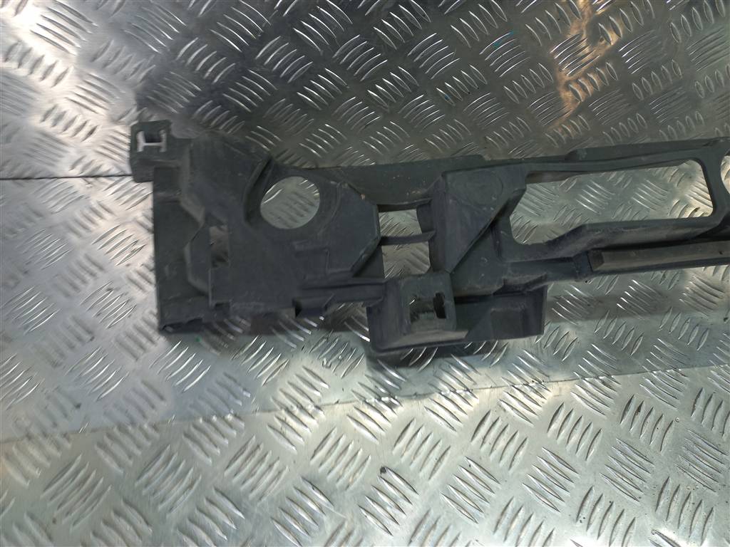 усилитель бампера FORD EXPLORER 3.5 4WD AT (290 л.с.)Explorer  V рестайлинг (2015—2018) Внедорожник FB538B384A, 7300 рублей, Москва