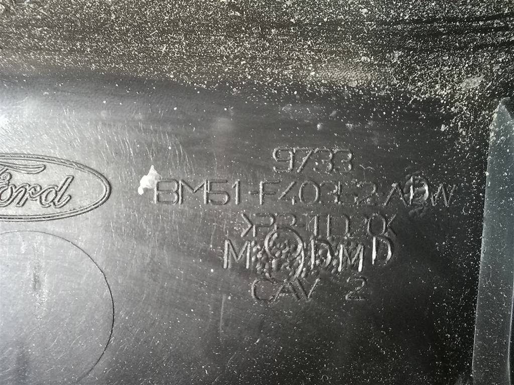 накладка крышки багажника FORD Focus 2.0 AMT (160 л.с.)Focus  III рестайлинг (2014—2019) Седан BM51F40352, 3390 рублей, Москва