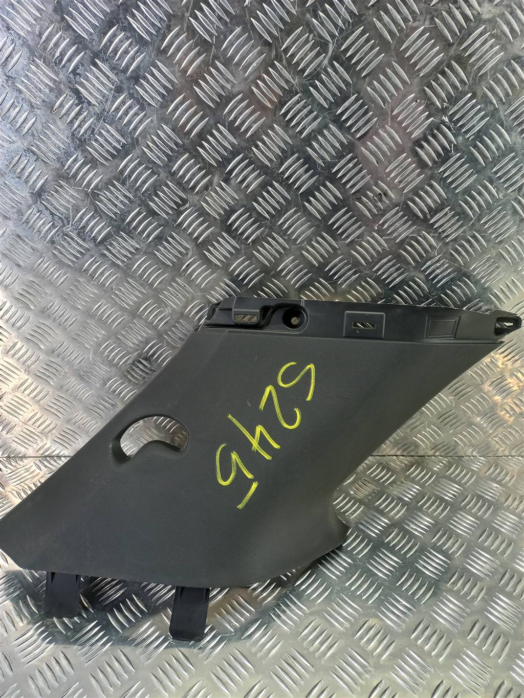 накладка салона FORD EXPLORER 3.5 4WD AT (290 л.с.)Explorer  V рестайлинг (2015—2018) Внедорожник FB537831332, 2010 рублей, Москва