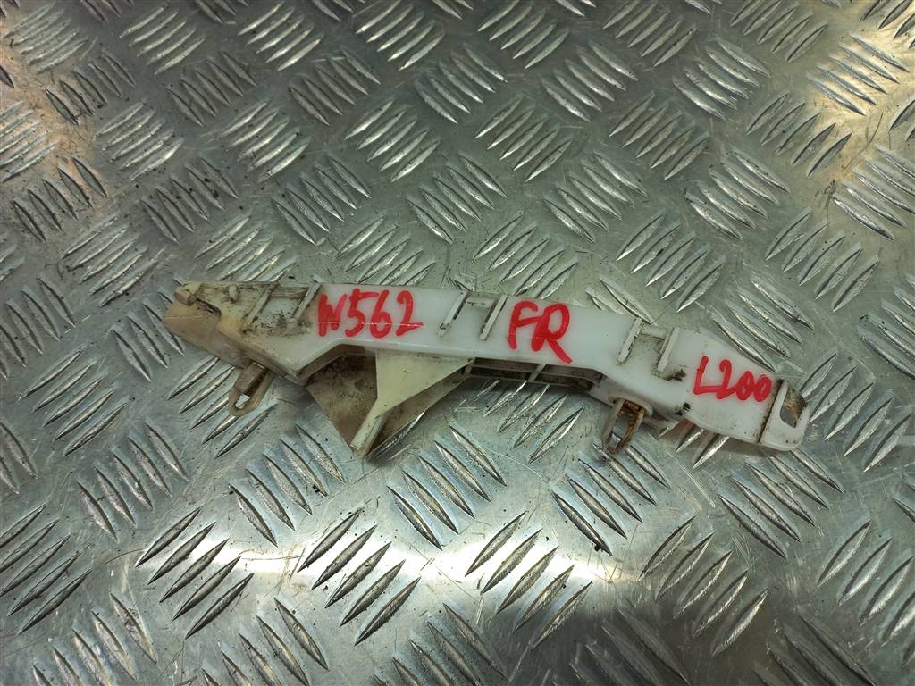 кронштейн бампера MITSUBISHI L200  2.5 DI-D 4WD MT (178 л.с.)L200  IV (2006—2014) Пикап MN146320, 980 рублей, Москва