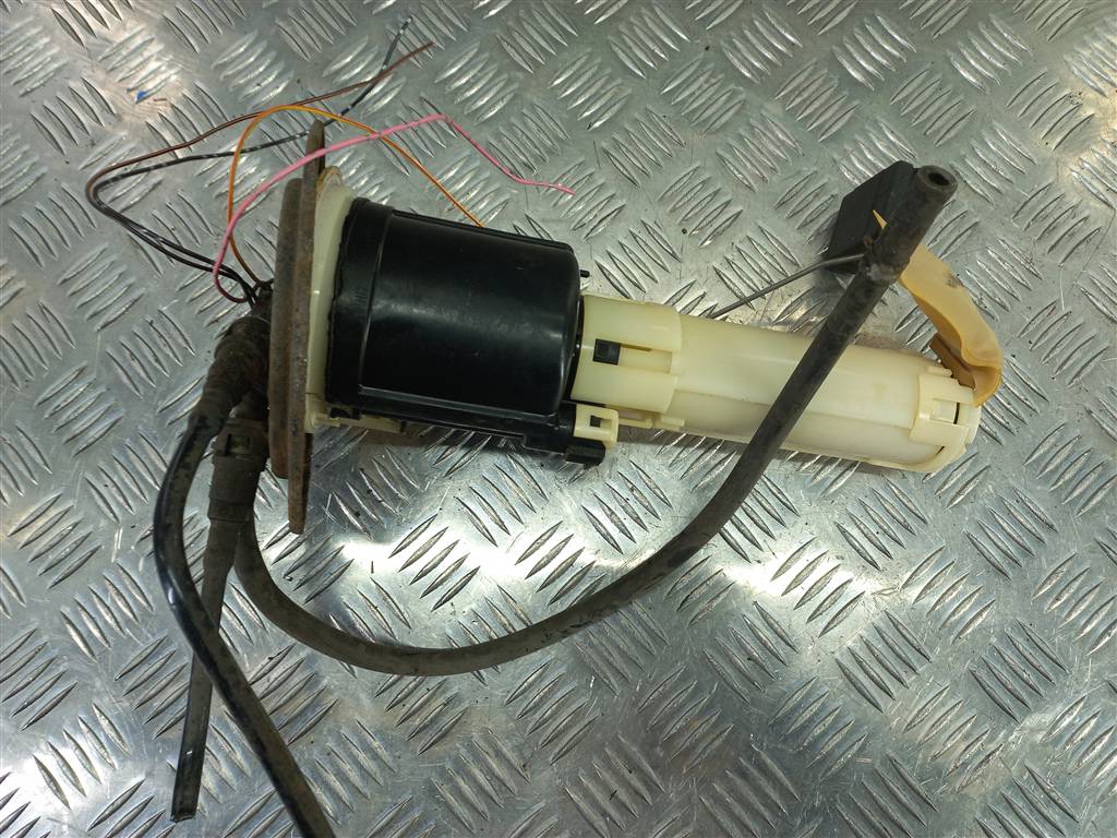 насос топливный (бензонасос) SUZUKI JIMNY 1.3 4WD MT (86 л.с.)Jimny  III рестайлинг (2005—2012) Внедорожник 1510081820, 3620 рублей, Москва