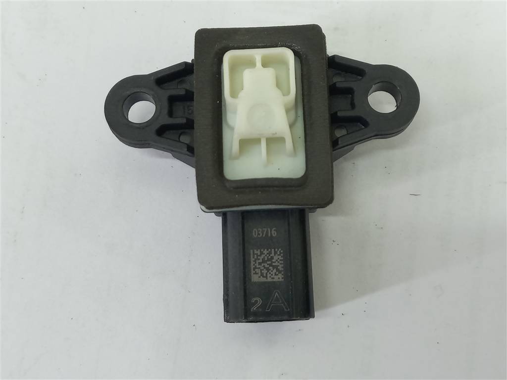 датчик удара (air bag) FORD EXPLORER 3.5 4WD AT (290 л.с.)Explorer  V рестайлинг (2015—2018) Внедорожник DG1314C676AA, 2700 рублей, Москва