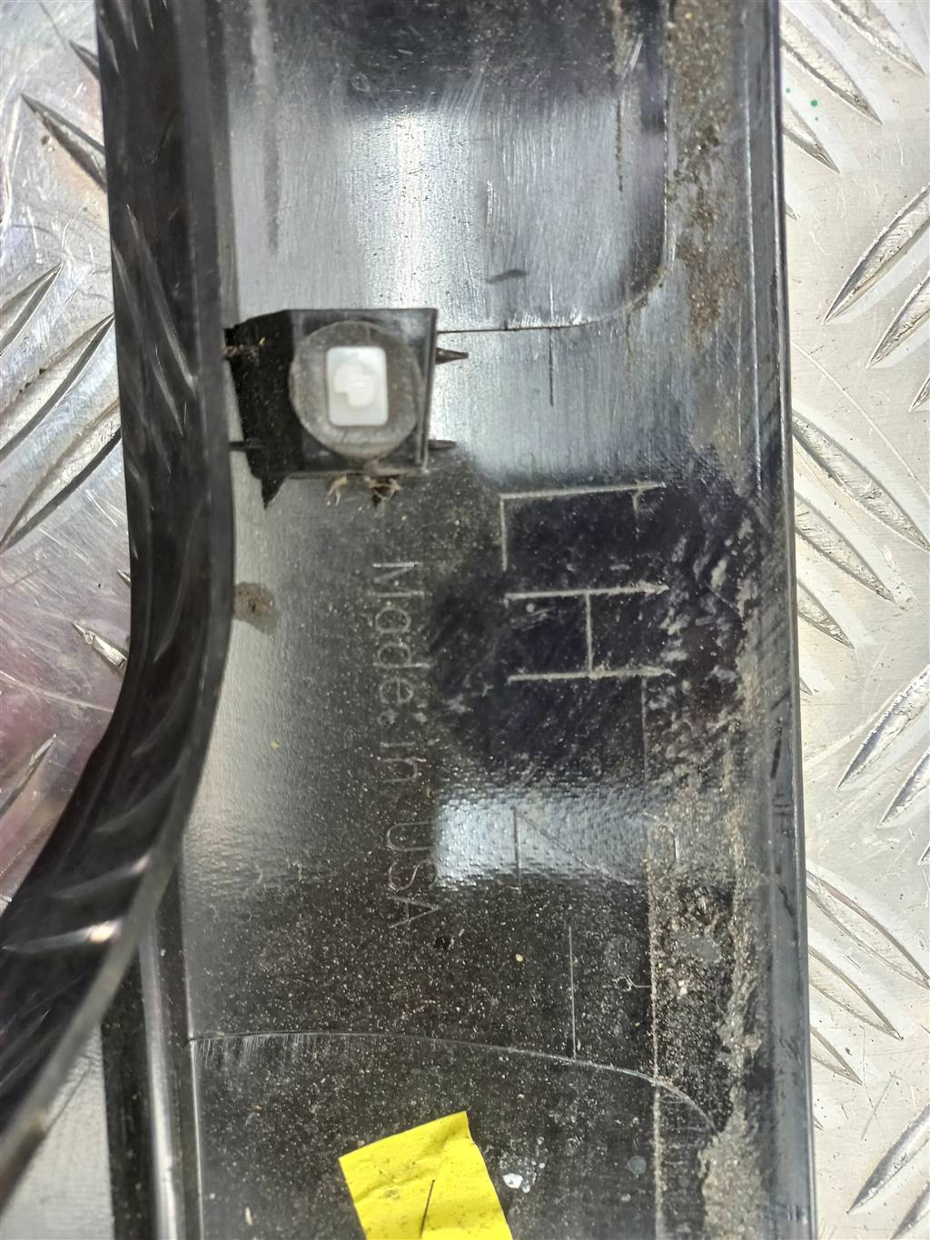 молдинг стекла FORD EXPLORER 3.5 4WD AT (290 л.с.)Explorer  V рестайлинг (2015—2018) Внедорожник BB537803683AJW, 7300 рублей, Москва